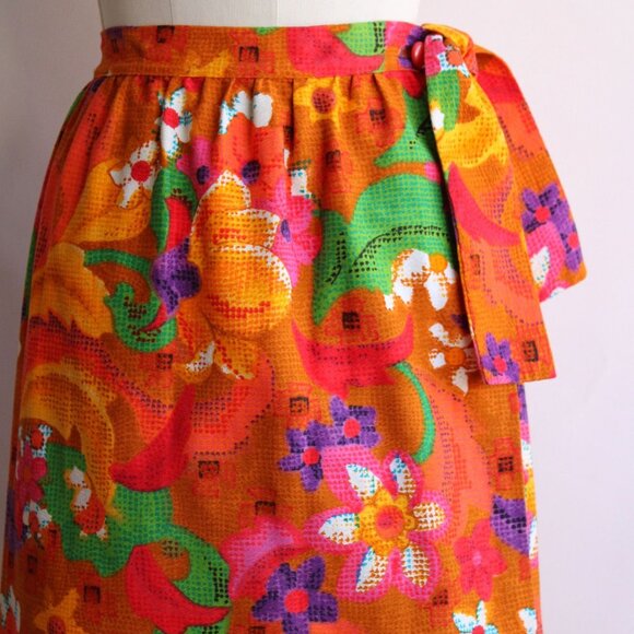 Vintage 1960s Skirt, Beverly Vogue Wrap Maxi Skirt, Tiki Flower Power - Picture 3 of 10